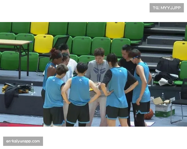 陕西女篮新援卡尔霍恩独木难支 本土内线锻炼计划遭遇瓶颈