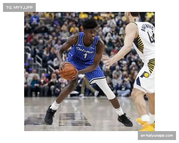 魔术艾萨克左膝拉伤出战成疑 防守端移动能力可能受限